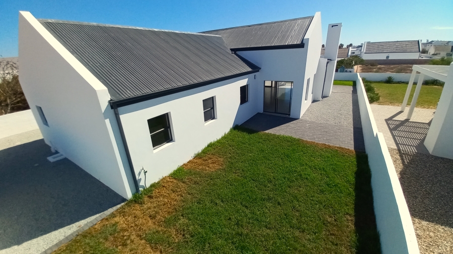 3 Bedroom Property for Sale in Brittania Beach Estate Western Cape